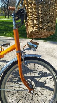 KOMPLETNE ZRENOVOVANA RETRO SKLADAČKA - 7