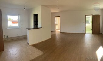 REZERVOVANÉ Predaj rodinný dom Nitra Janíkovce - 7
