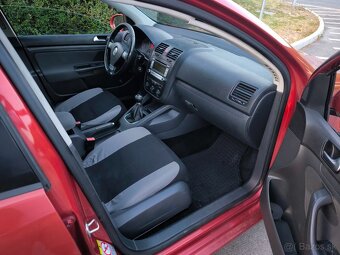 Volkswagen Golf 5 77kw rok 2007 - 7