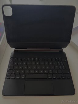 iPad Air 4 2020 + Magic keyboard - 7