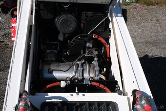 Vmeng Spartan SS1950 mininakladač - 7