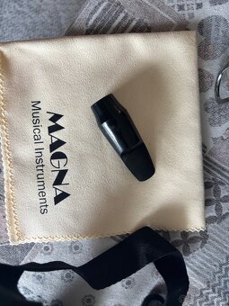 Predám sopránový saxofón Soundsation SSSX-20 - 7