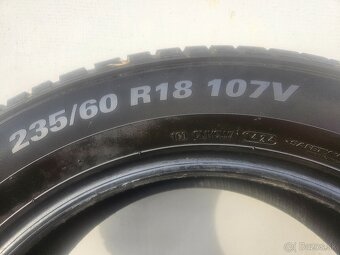 235/60R18 - 7