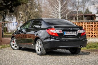 Honda Civic 1.8 i-VTEC, 104kW, M6 - 7