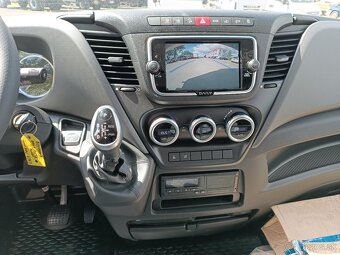 Iveco Daily 72C18 P/A 3,0 D skříň, čelo,r.v.2024 Zánovní vůz - 7