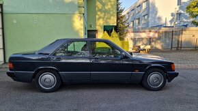 Mercedes benz W 201 190 E - 7