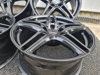 BORBET GERMANY 5X112 R18 - 7