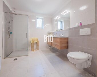 Nitra - Janíkovce, prerobený rodinný dom - 7