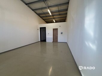 RADO | Prenájom kancelária 51m2 a sklad 34m2 , Brnianska, TN - 7