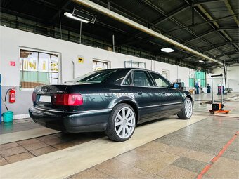 Audi A8d2 3.3 TDI V8 quattro facelift - 7