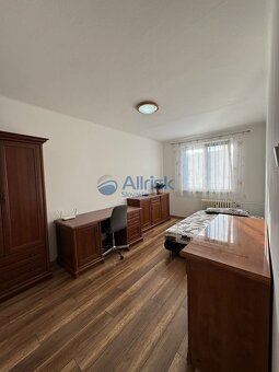 Priestranný 3 izbový byt na predaj v centre, Kukučínova ulic - 7