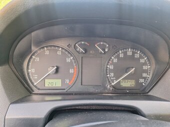 Skoda fabia 1.4 mpi - 7