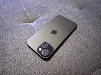 Apple iPhone 15, 128 GB - 7