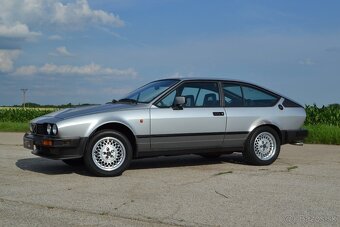 Alfa Romeo GTV6 2.5 V6 - 7