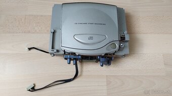 Predám reproduktory z veže Philips AZ2710/14 - 7