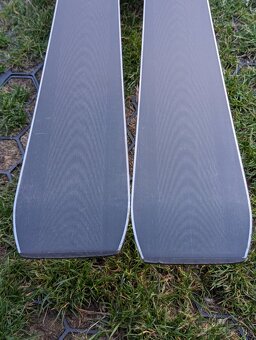 prémiové rakouské lyže Grenzwertig RC , 175cm, TOP STAV - 7