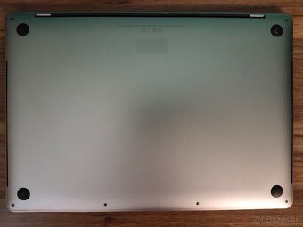 MacBook Pro 15 2017 | A1707 | i7 • 16GB • 256GB - 7