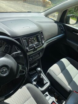 VW Sharan 7N 2.0 TDI 4motion - 7