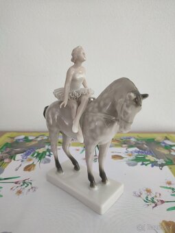 Royal dux baletka na koni porcelánová soška rarita - 7