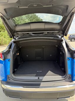 Peugeot 3008 1.5 bluehdi EAT8 2023 - 7