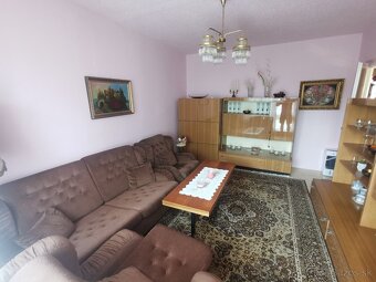 Velký 3 izbovy byt 85m2 v centre mesta s loggiou - 7