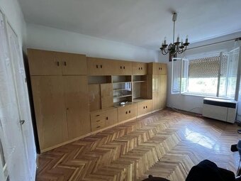 PERKUPA- 5 izbový poschodový dom v pôvodnom stave - 7