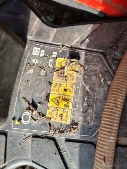 Predám traktorik kosačku rider - 7