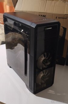 HERNY PC R7/16GB/RX6500xt/SSD/400W - 7