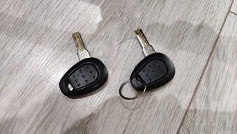 Predám horný kufor (topcase) Givi B45+ - 7