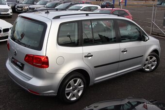 Volkswagen Touran 1.6 TDI Trendline už od 69€ mesačne - 7