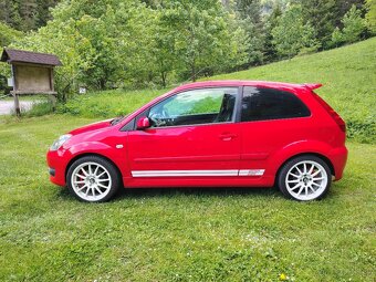 Ford Fiesta St - 7