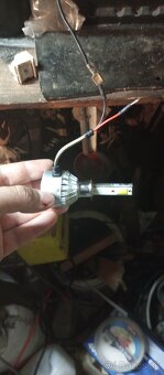 Predávam sadu LED žiaroviek H1 a H7 (Headlights) (žiarovka) - 7