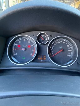 Opel Astra 1.6 77kw (poškodený motor) - 7