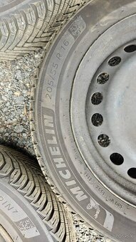 154. sada zimní kola Ford 205/55/16 5 x108 mm - 7