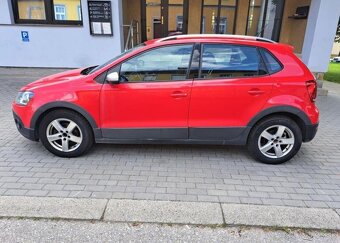 Volkswagen Polo 1,6 TDI CROSS ,,REZERVOVÁNO" nafta manuál - 7