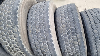 385/65R22.5 - 7