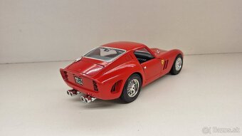 1:18 FERRARI GTO 1962 - 7