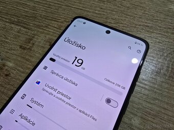 Motorola Moto G84 5G 256gb 12gb ram s krasnym 120 hz amoled - 7