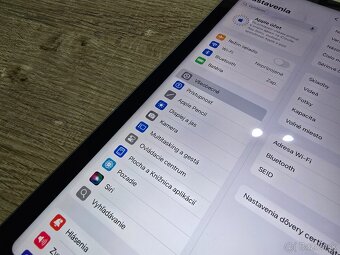 Ipad AIR 4 64gb plnefunkcny ma len jemne znamky pouzivania k - 7