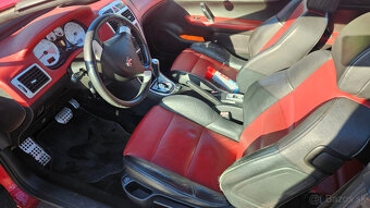 Kabriolet / Kabrio Peugeot 307cc - 2,0 benzín / LPG / Plyn - 7