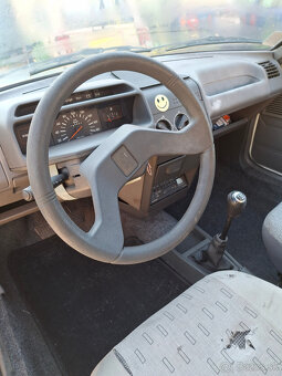 Peugeot 205 - 7