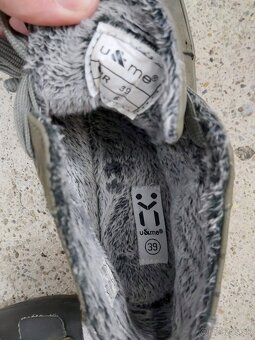 Darujem a predam detske chlapčenské topanky - 7