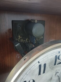 Nástenné kyvadlové hodiny - 7