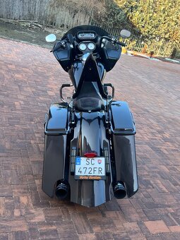 Harley Davidson street glide - 7