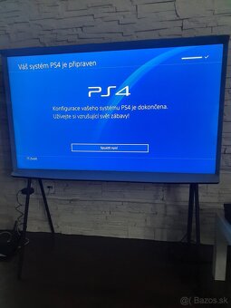 Predám Playstation 4 Pro 1TB - 7