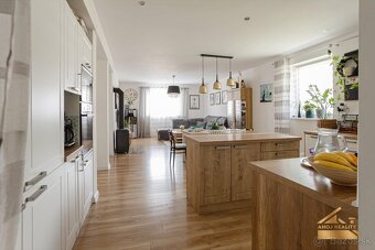 Nádherný rodinný dom na predaj - 7