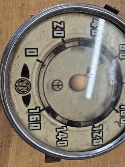 Tatra 600 tachometer - 7