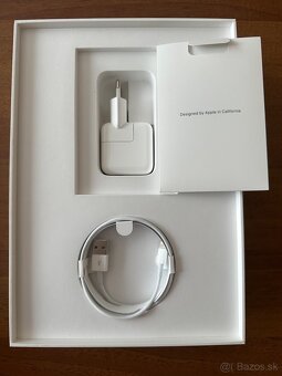 Predám iPad Air 3. generácie (2019) Space Grey, 64GB, WiFi - 7