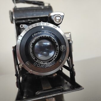 Starý fotoaparát Certix - 7
