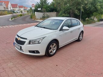 Predám Chevrolet Cruze r.v. 2011, 1.6i, 91kW, 115 xxx km - 7